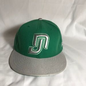 Green and silver New Jersey Fitted cap